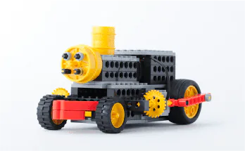 プライマリーコースで製作する車型ロボット